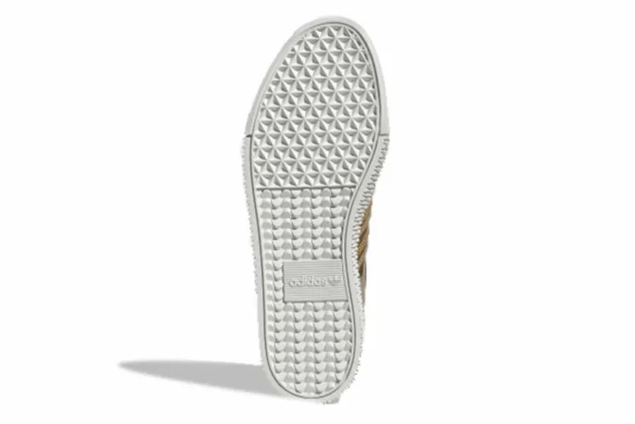 Adidas Sambarose 'Gold Metallic' FV4319 - Image 5