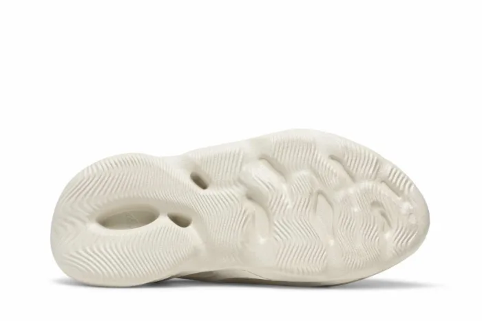 Adidas Yeezy Foam Runner 'Ararat' G55486 - Image 4