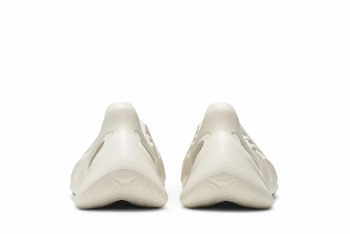Adidas Yeezy Foam Runner 'Ararat' G55486 - Image 6