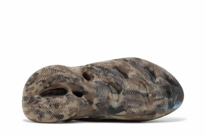 Adidas Yeezy Foam Runner 'MX Brown Blue' ID4126 - Image 4