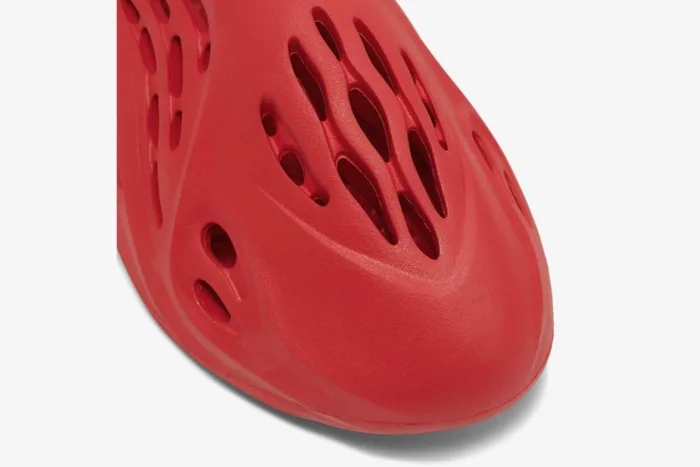 Adidas Yeezy Foam Runner 'Vermilion' GW3355 - Image 9