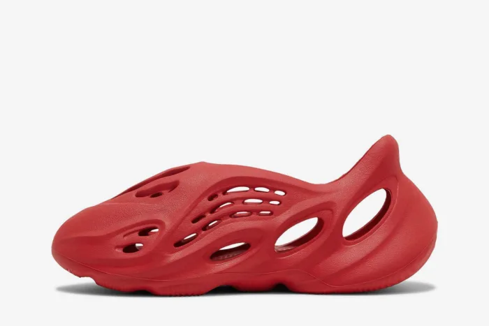 Adidas Yeezy Foam Runner 'Vermilion' GW3355 - Image 3
