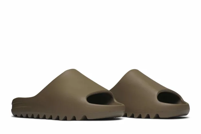 Adidas Yeezy Slide 'Earth Brown' FV8425 - Image 8