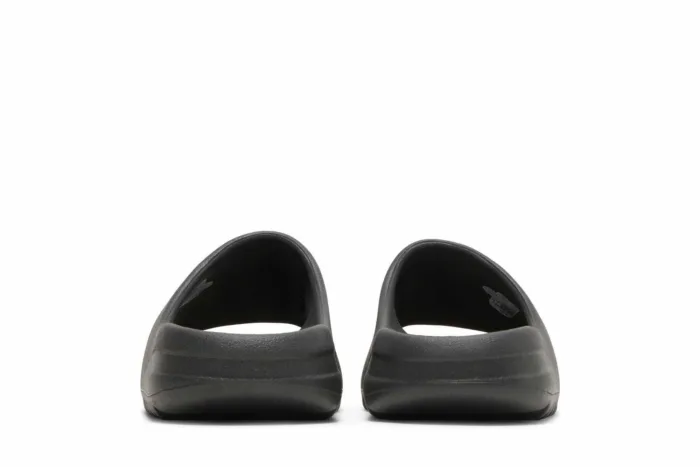 Adidas Yeezy Slide 'Onyx' HQ6448 - Image 6