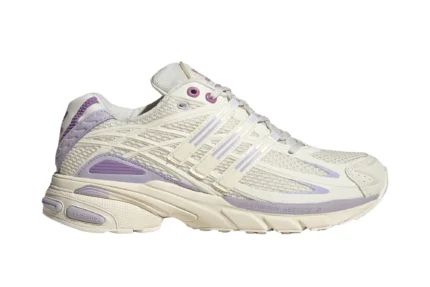 Adistar Cushion 'Cream Preloved Purple' IH0278