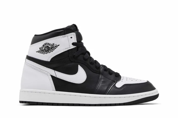 Air Jordan 1 High OG 'Black White' DZ5485-010 - Image 1