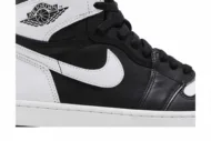 Air Jordan 1 High OG 'Black White' DZ5485-010 - Image 2