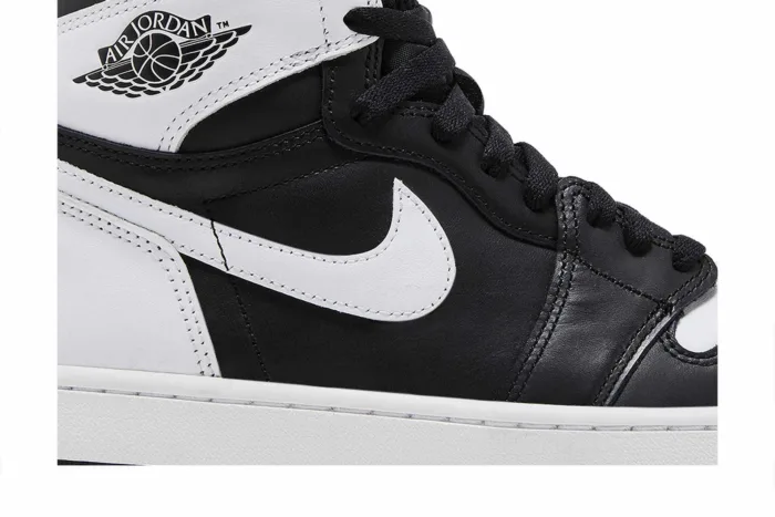 Air Jordan 1 High OG 'Black White' DZ5485-010 - Image 2