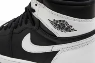 Air Jordan 1 High OG 'Black White' DZ5485-010 - Image 9