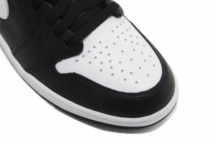 Air Jordan 1 High OG 'Black White' DZ5485-010 - Image 10