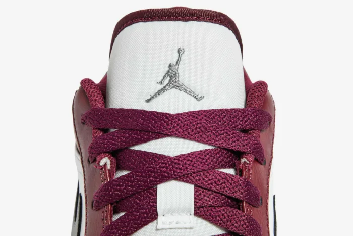 Air Jordan 1 Low 'Cherrywood Red' 553558-615 - Image 9