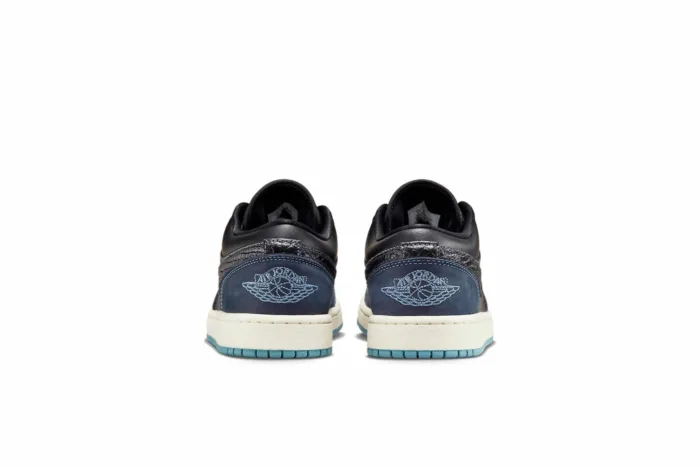 Air Jordan 1 Low 'Midnight Navy' FJ5478-010 - Image 5