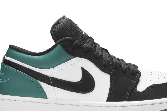 Air Jordan 1 Low 'Mystic Green' 553558-113 - Image 2