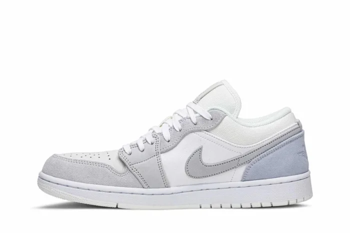 Air Jordan 1 Low 'Paris' CV3043-100 - Image 3