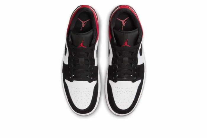 Air Jordan 1 Low SE 'Black Toe' 2025 IB8971-106 - Image 4