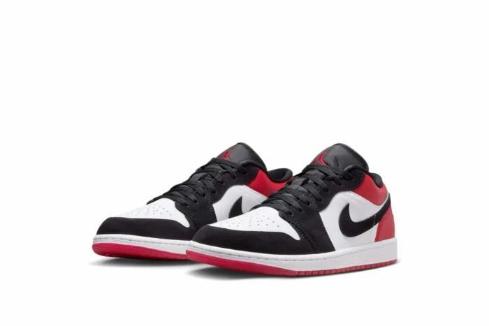Air Jordan 1 Low SE 'Black Toe' 2025 IB8971-106 - Image 3
