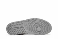 Air Jordan 1 Low SE 'Light Smoke Grey Gym Red' DC6991-016 - Image 4