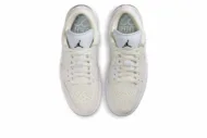 Air Jordan 1 Low SE 'LNY' HF4080-001 - Image 4