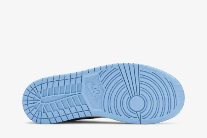 Air Jordan 1 Mid 'Laser Blue' 554724-141 - Image 4