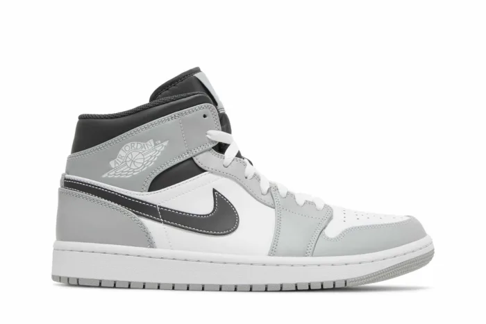 Air Jordan 1 Mid 'Light Smoke Grey' 554724-078 - Image 1