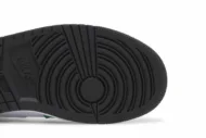 Air Jordan 1 Mid 'Lucky Green' DQ8426-301 - Image 5