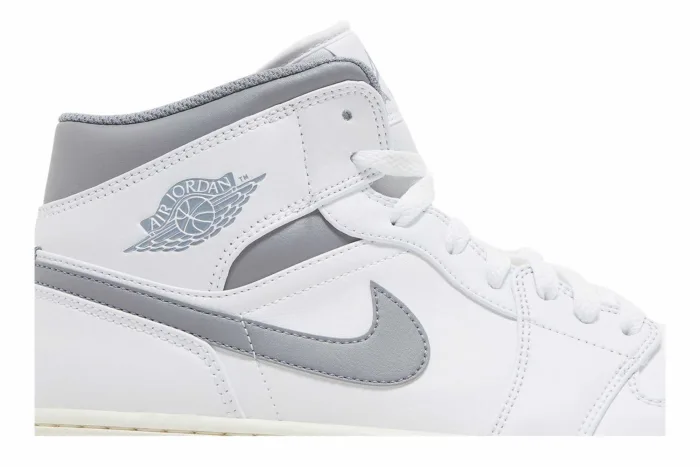 Air Jordan 1 Mid 'Neutral Grey' 554724-135 - Image 2