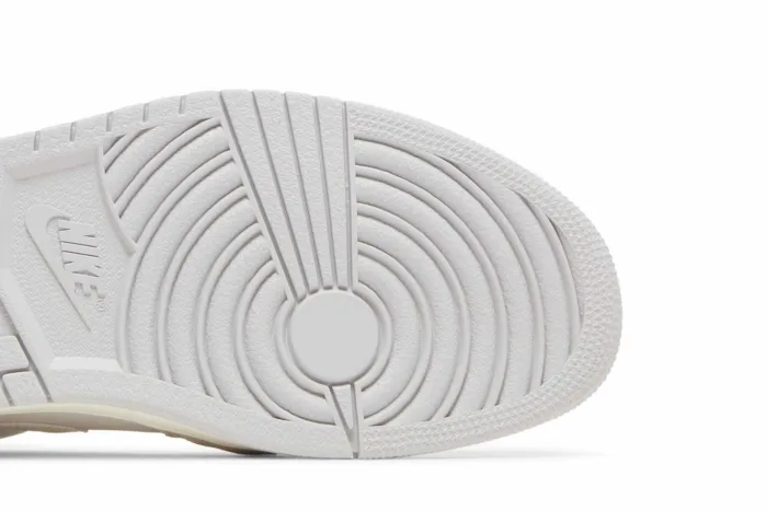 Air Jordan 1 Mid SE 'Inside Out' DM9652-100 - Image 5