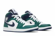 Air Jordan 1 Mid SE 'Noble Green' DZ5326-300 - Image 8