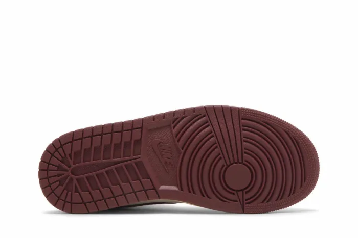 Air Jordan 1 Mid SE 'Red Cream' DZ2820-601 - Image 4