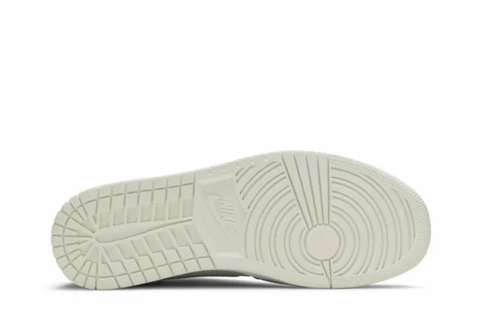 Air Jordan 1 Mid SE 'Sail Light Blue' DA4666-100 - Image 4