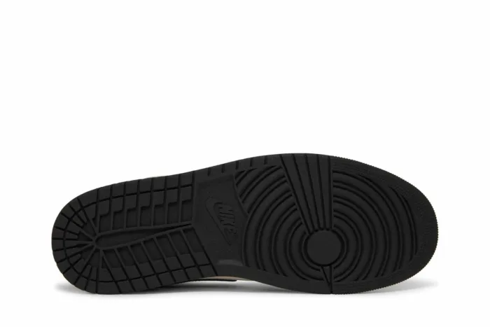 Air Jordan 1 Mid SE 'Wear-Away - Taxi' DQ8417-071 - Image 4