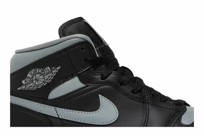 Air Jordan 1 Mid 'Shadow' BQ6472-007 - Image 2
