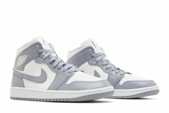 Air Jordan 1 Mid 'Stealth' BQ6472-115 - Image 8