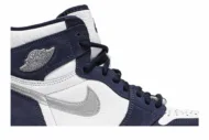 Air Jordan 1 Retro High co.JP 'Midnight Navy' Suitcase Special Box DB5877-100 - Image 2