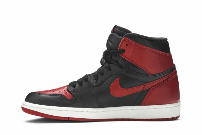 Air Jordan 1 Retro High OG 'Banned' 2016 555088-001 - Image 3
