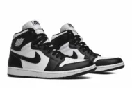 Air Jordan 1 Retro High OG 'Black White' 555088-010 - Image 8
