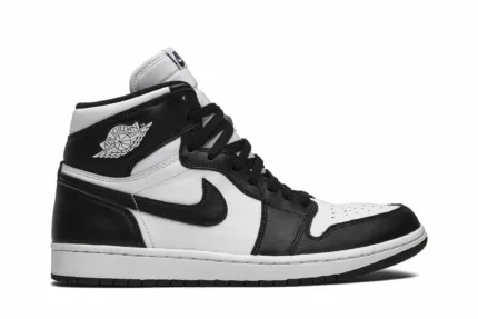 Air Jordan 1 Retro High OG 'Black White' 555088-010