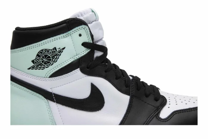 Air Jordan 1 Retro High OG NRG 'Igloo' 861428-100 - Image 2