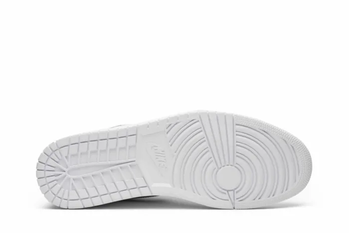Air Jordan 1 Retro High OG Premium 'Yin Yang' 555088-102 - Image 4