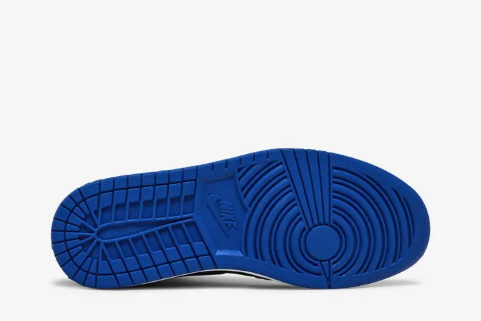 Air Jordan 1 Retro High OG 'Royal' 2013 555088-085 - Image 4