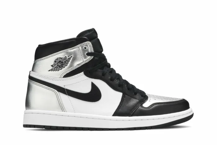 Air Jordan 1 Retro High OG 'Silver Toe' CD0461-001 - Image 1