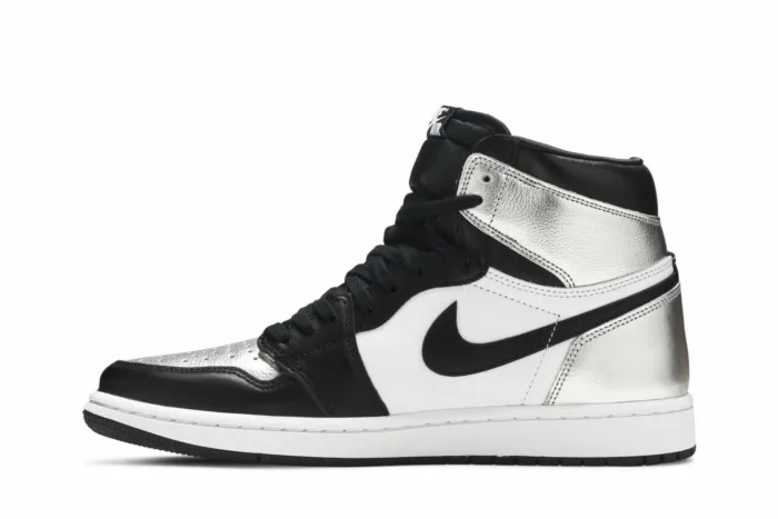Air Jordan 1 Retro High OG 'Silver Toe' CD0461-001 - Image 3