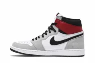 Air Jordan 1 Retro High OG 'Smoke Grey' 555088-126 - Image 3