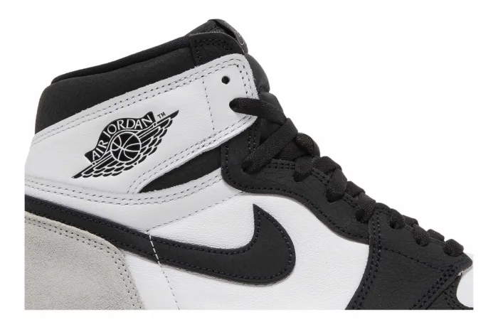 Air Jordan 1 Retro High OG 'Stage Haze' 555088-108 - Image 2