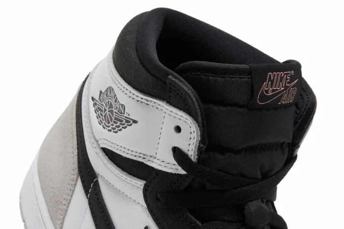 Air Jordan 1 Retro High OG 'Stage Haze' 555088-108 - Image 9