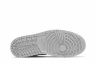 Air Jordan 1 Retro High OG 'Stage Haze' 555088-108 - Image 4