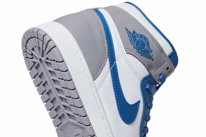 Air Jordan 1 Retro High OG 'True Blue' DZ5485-410 - Image 9