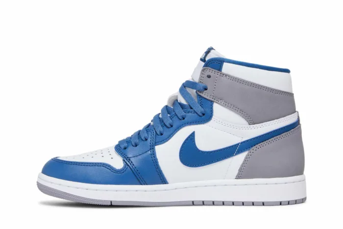 Air Jordan 1 Retro High OG 'True Blue' DZ5485-410 - Image 3