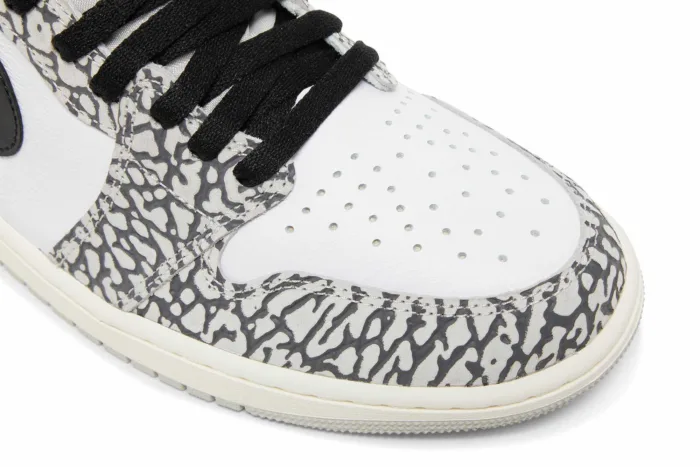 Air Jordan 1 Retro High OG 'White Cement' DZ5485-052 - Image 10