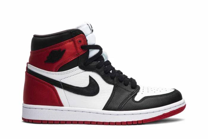 Air Jordan 1 Retro High 'Satin Black Toe' CD0461-016 - Image 1